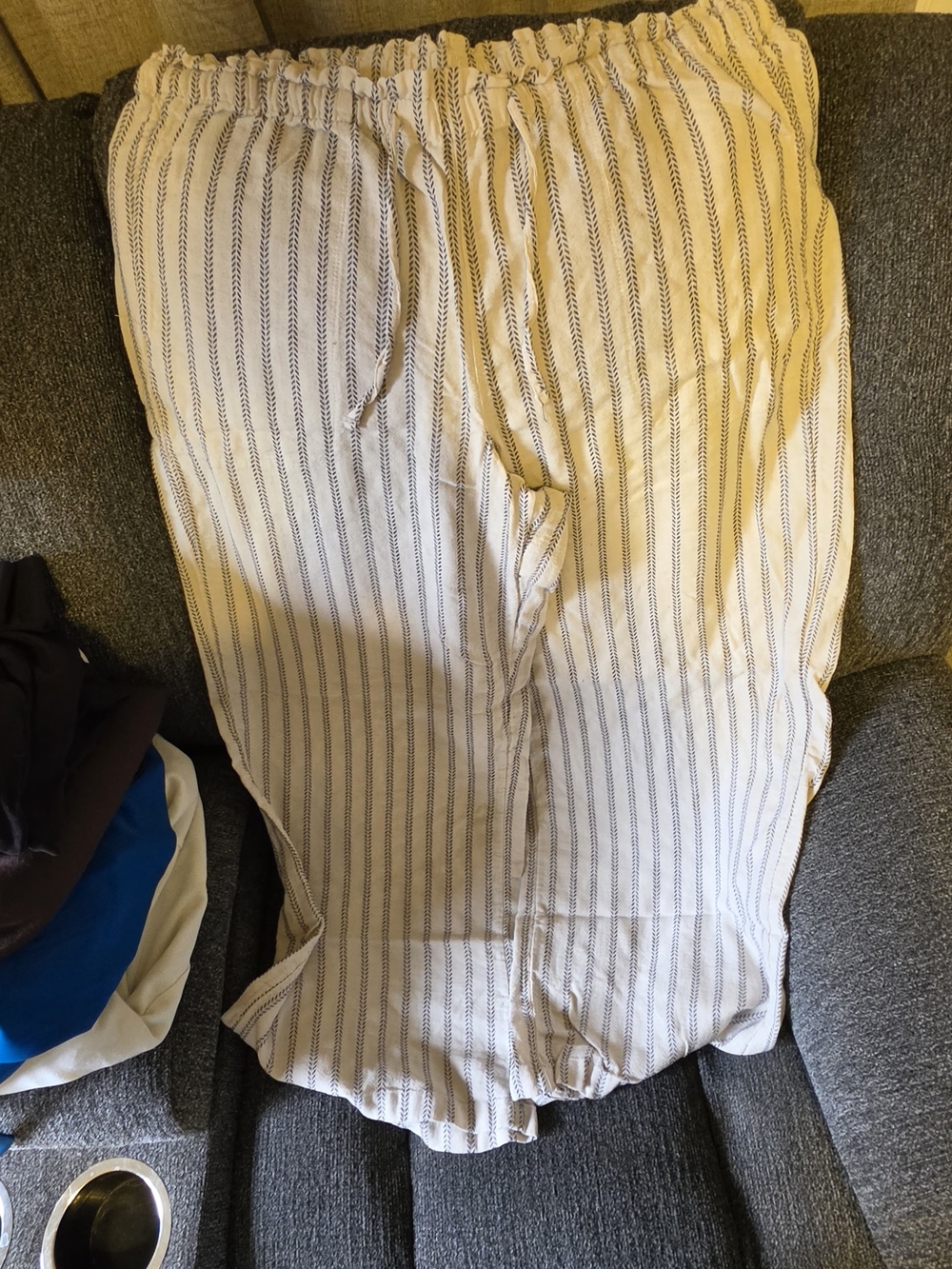 Men's Cream Striped Casual Drawstring Pants
